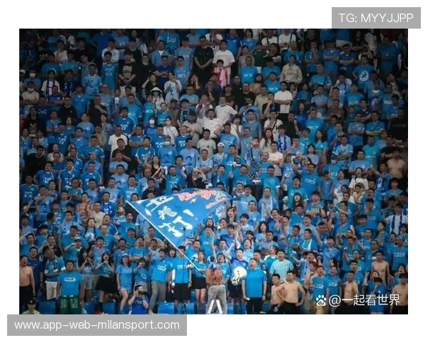 冬窗头条:贝林厄姆重磅回归,球迷沸腾! 冬窗头条:贝林厄姆重磅回归,球迷沸腾!