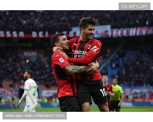 罗马禁区外远射连发,迈尼昂稳稳抱住,罗马 maximus 罗马禁区外远射连发,迈尼昂稳稳抱住,罗马 maximus